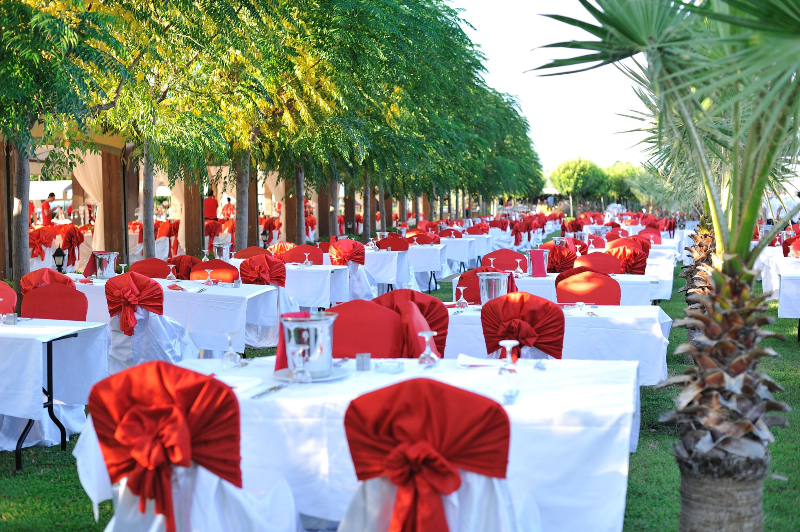 3 Ways That Folding Chair Covers in Austin, TX Make a Difference