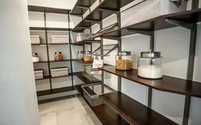 Transform your home storage with a custom walk-in closet Las Vegas homeowners adore for luxury and function