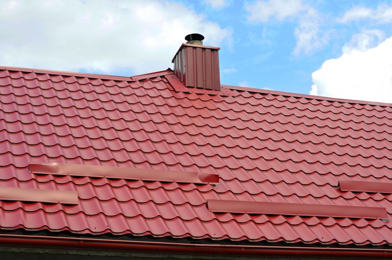 Why Hire Roofing Contractors in Kingwood, TX, for Small Repairs?