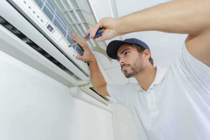 Signs You May Need Emergency AC Repair for Your Home in Illinois