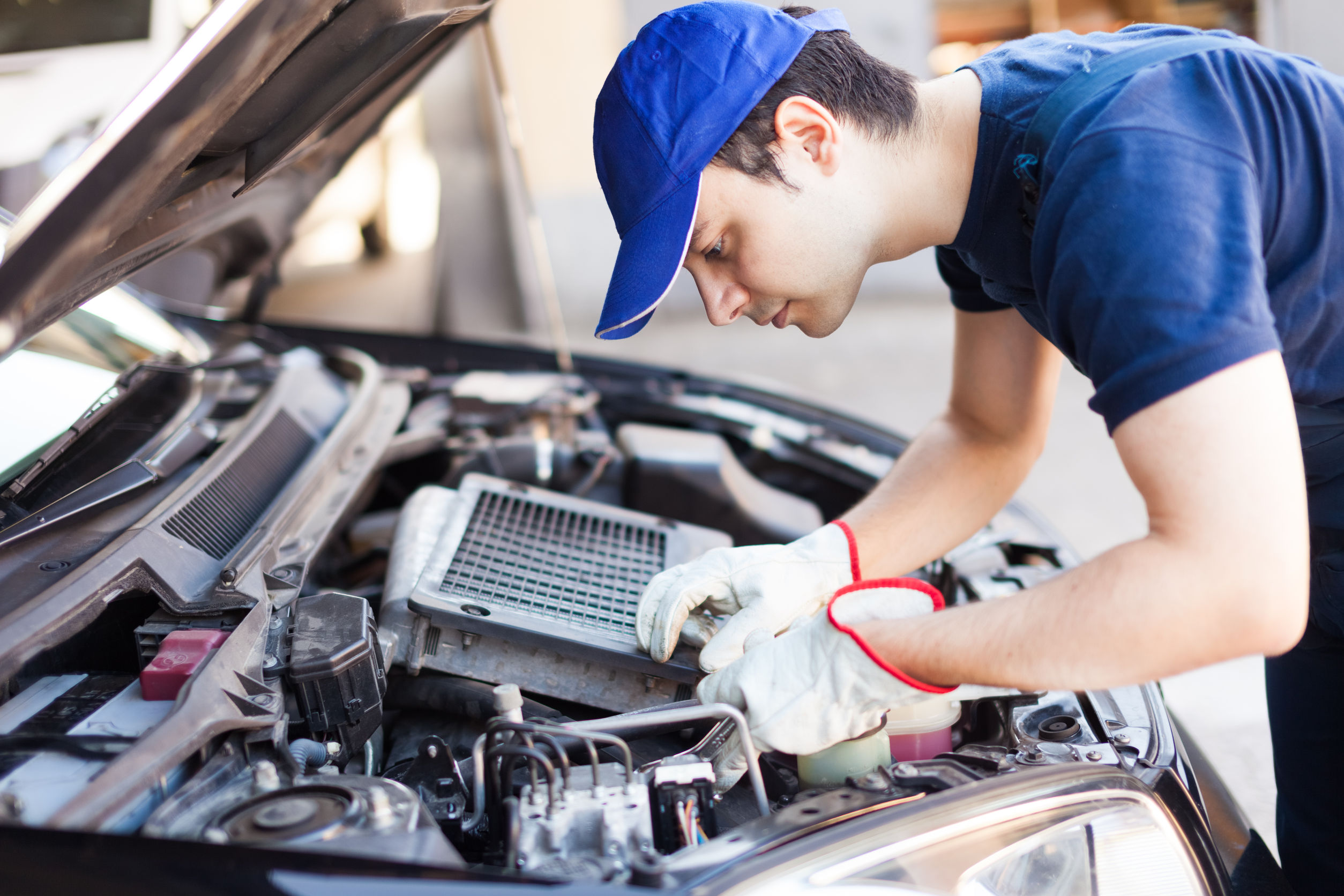 A Local Automotive Service Center in Caledonia, WI is Ready to Take Care of Your Car Issues