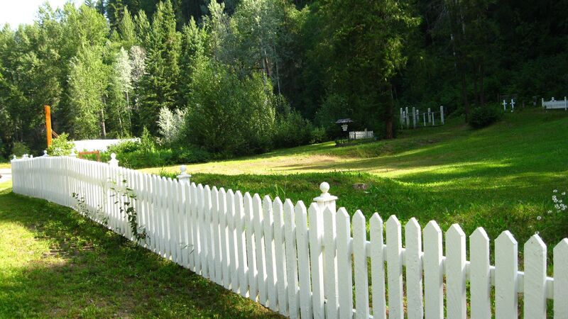 Preparing Your Area For Fence Installation In Lapeer County MI