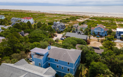 Find relaxation and adventure in South Carolina beach cottages, perfect for family getaways